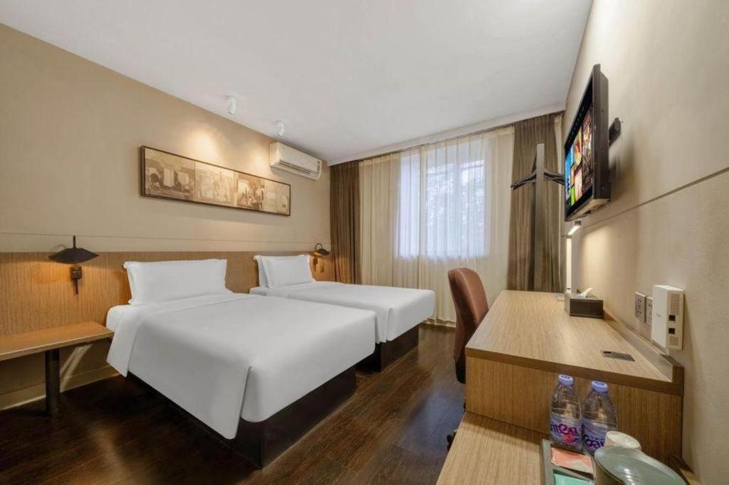 Jinjiang Select Expo Park Dezhou Road Hotel